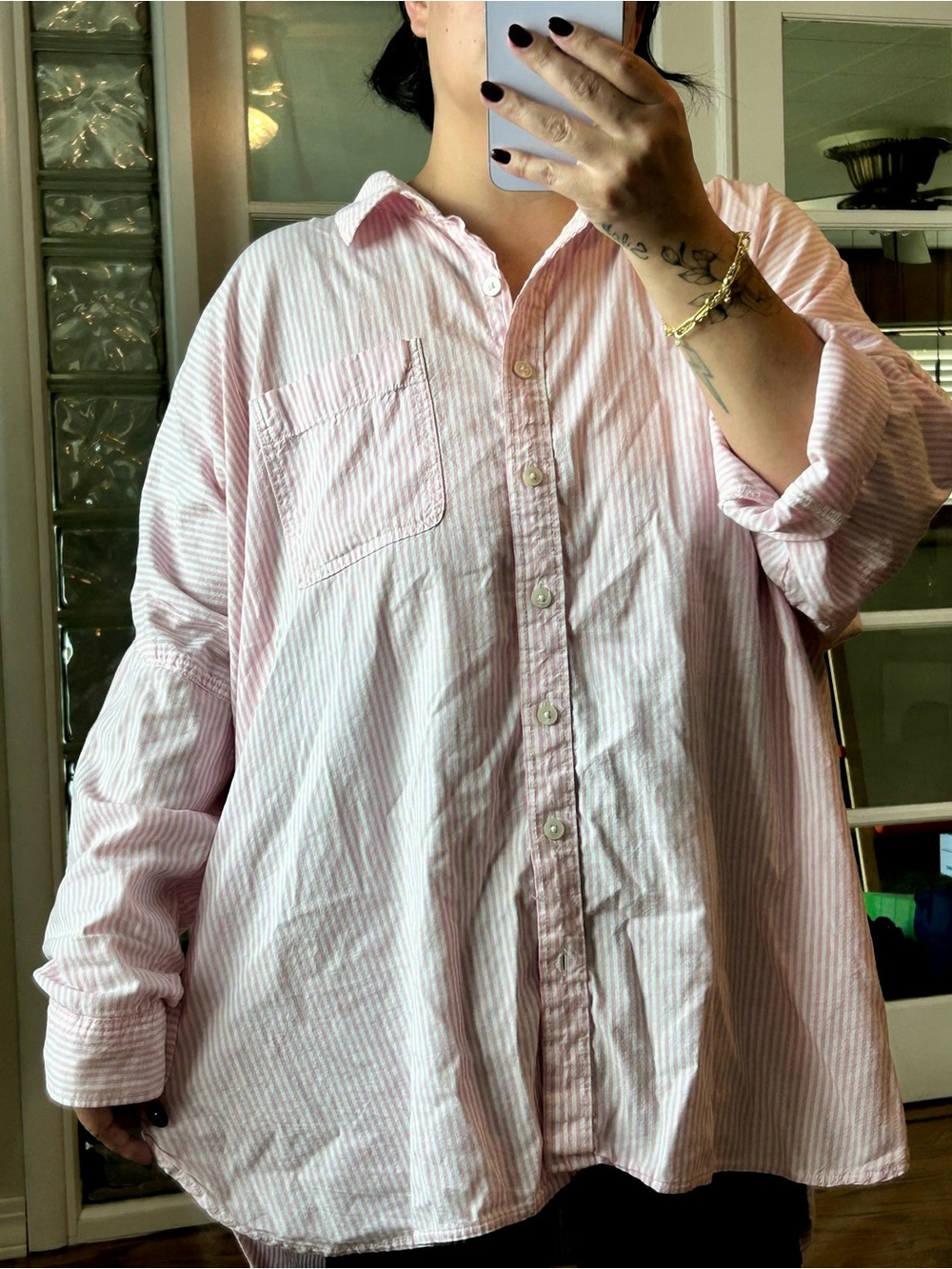 Women’s oversized Relaxed Pink Stripe Button-Up Shirt American Eagle